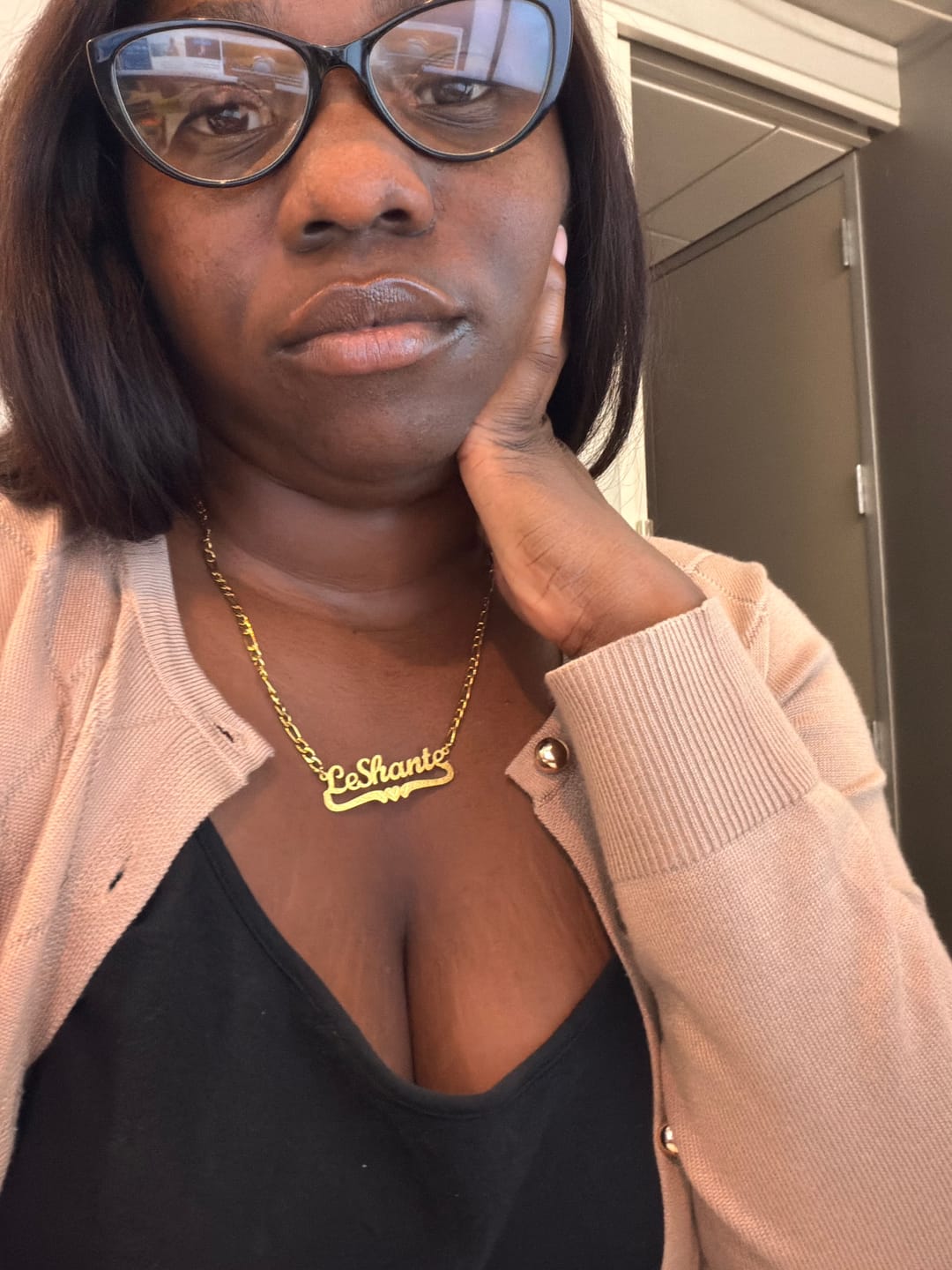 Customer photo review of Diamond Cut Heart Name Necklace