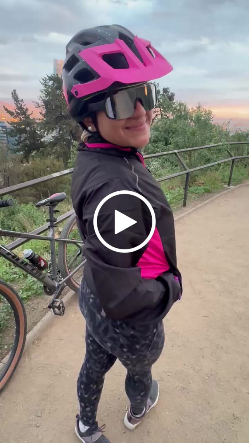 Customer video review of CORTAVIENTO TRIP BLACK/PINK