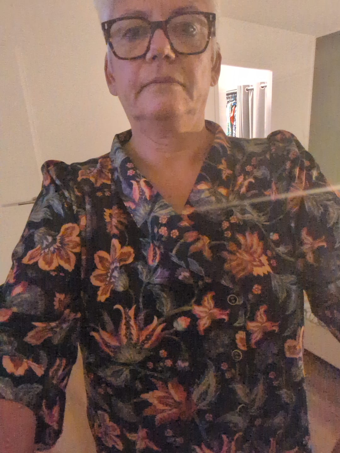 Customer photo review of Blouse Dorine satin de coton Fleurs de crépuscule