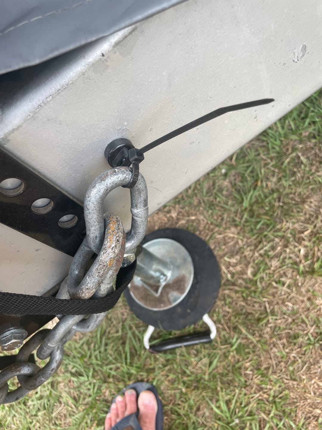 Customer photo review of ZBAD1 - Magnet Cable Tie Holders