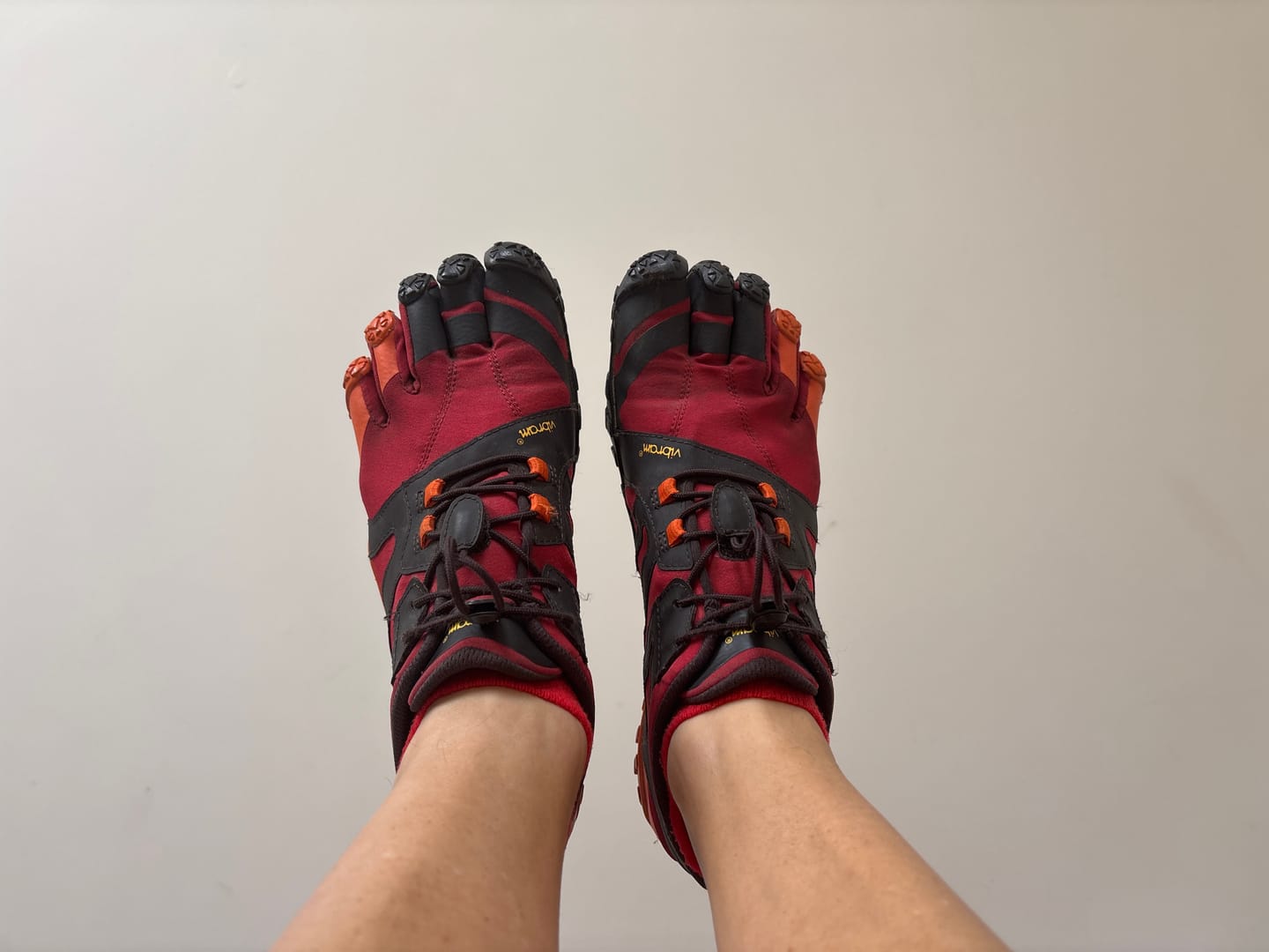 Customer photo review of Injinji Ultra Run No Show Poseidon