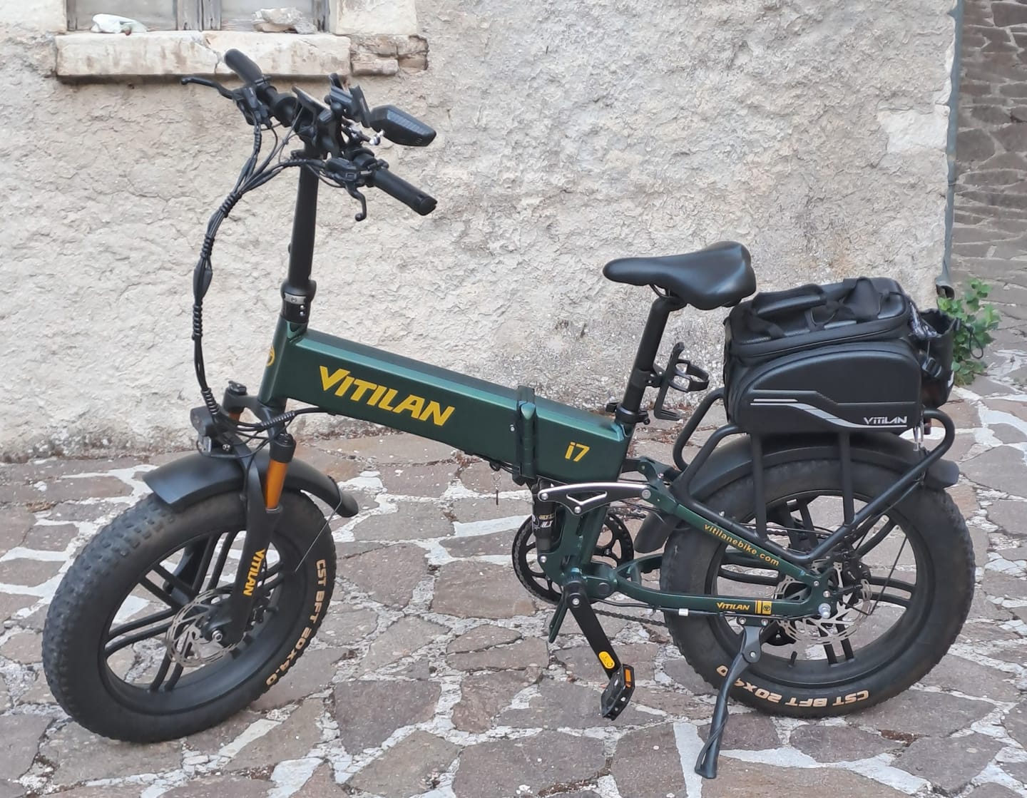 Customer photo review of Waterproof Bike Rack Bag