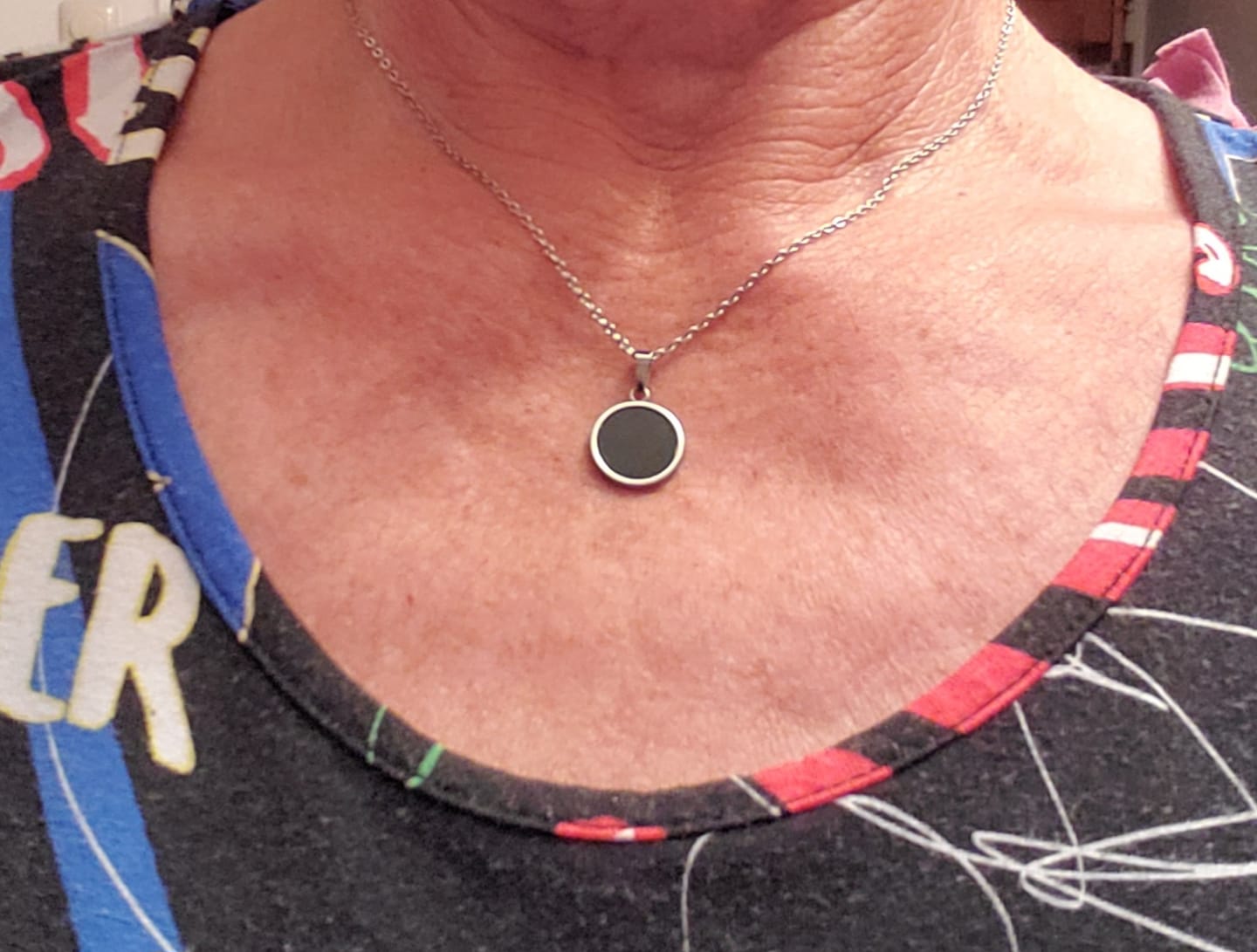 Customer photo review of Obsidian Halskette - Kreismedallion
