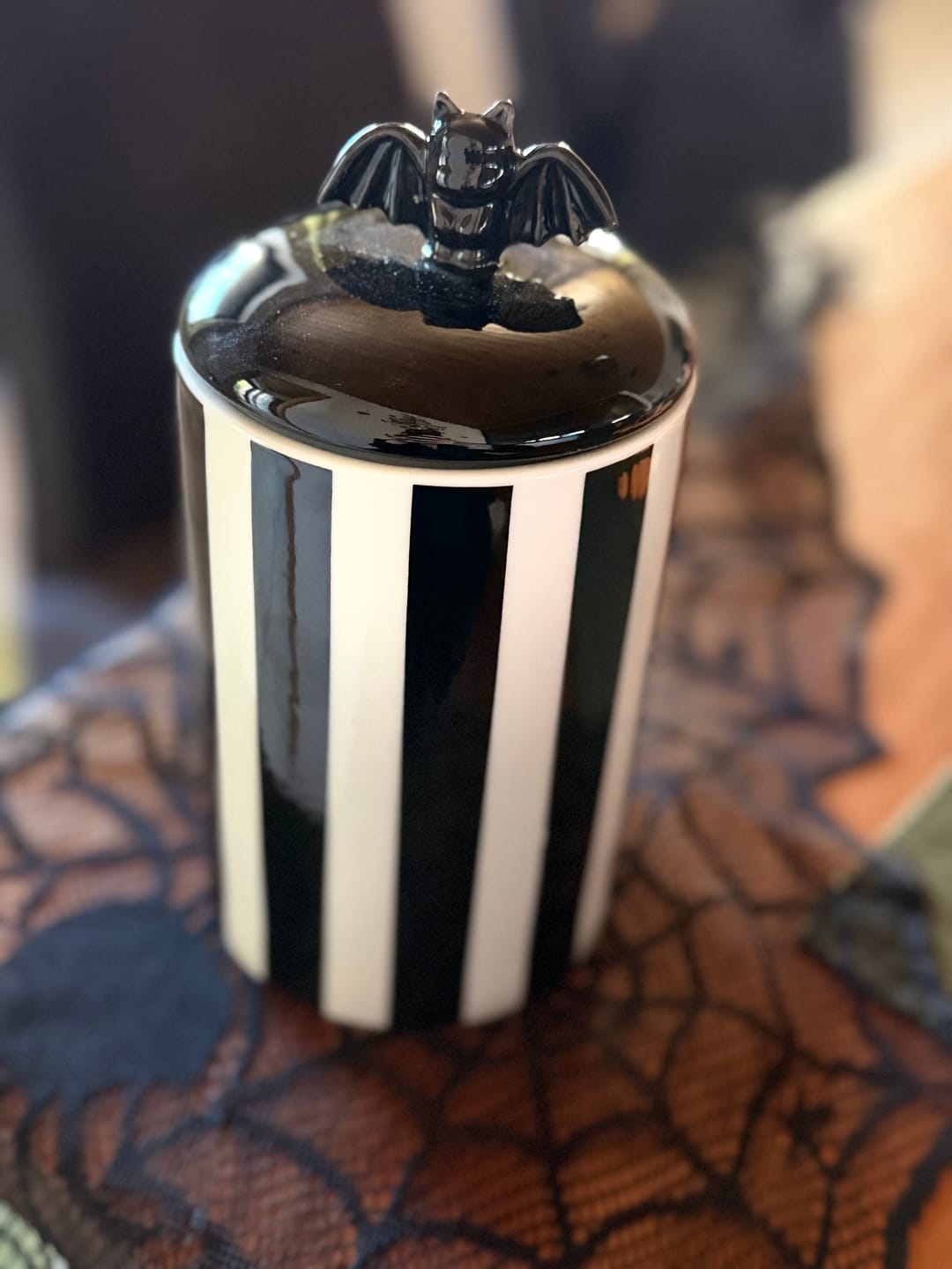 Customer photo review of Verspieltes Fledermaus Vorratsglas gestreift