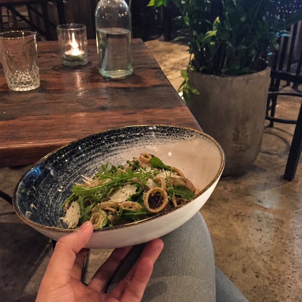 Customer photo review of Deep Bowls 220mm Black Vitrified Ceramic for Dining (Pack of 6)