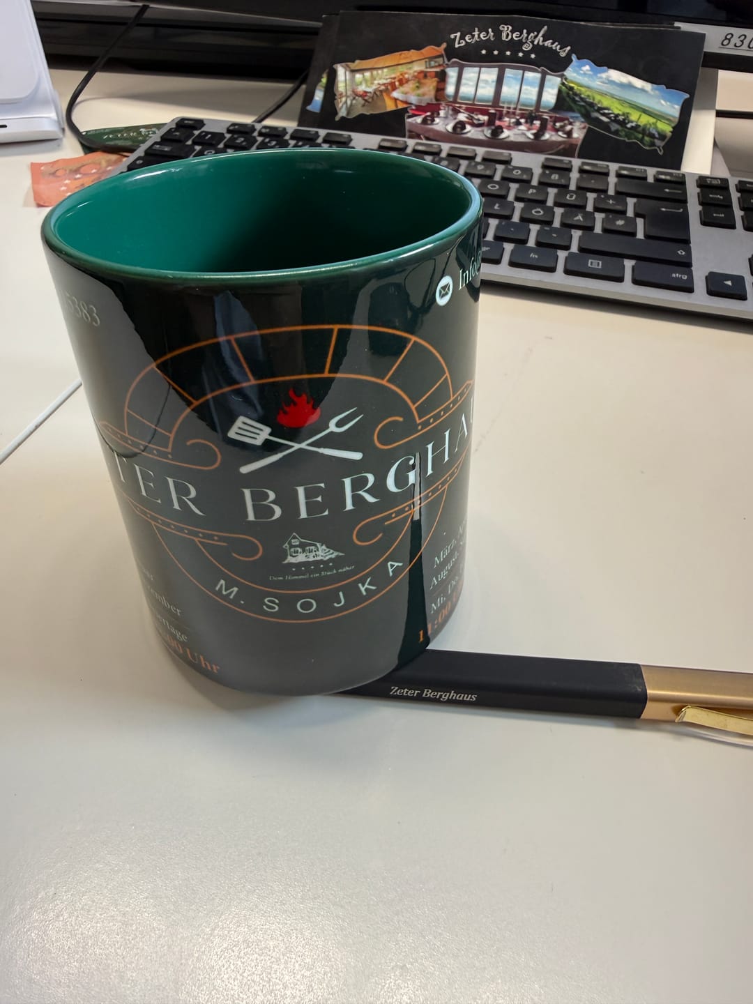 Customer photo review of TassenExpress - Becher Keramik Tasse mit Logo bedruckt 325ml Firmenlogo
