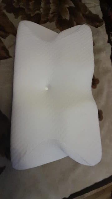 Customer photo review of Almohada Cervical Ergonómica