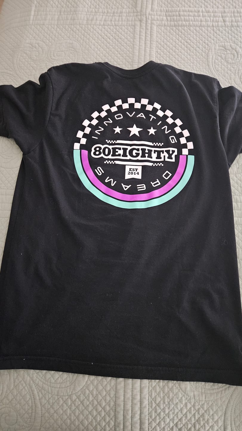 Customer photo review of 80Eighty® DreamBig Boxy Shirt