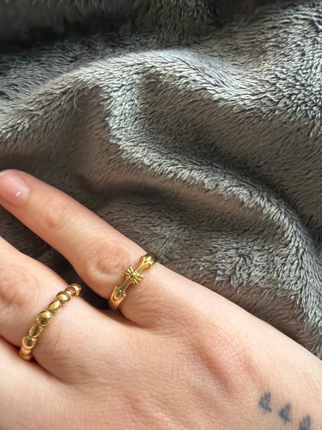 Customer photo review of Chrome Cross Ring Band