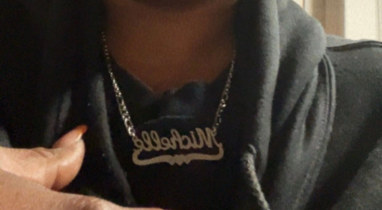 Customer photo review of Diamond Cut Heart Name Necklace