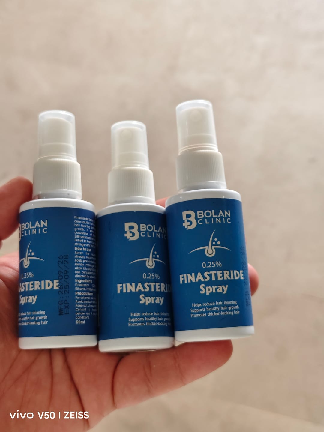Customer photo review of Finasteride Spray 0.25% / Gross Weight 50ml