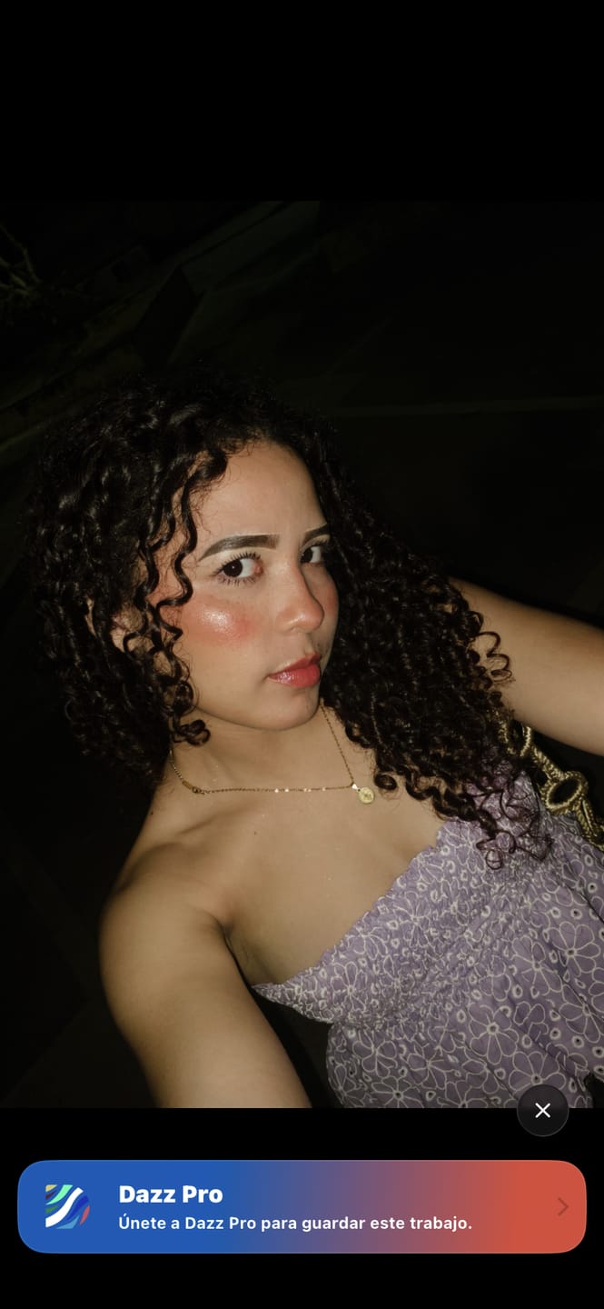 Customer photo review of ILUMINADOR EFECTO HÚMEDO SUBLIME