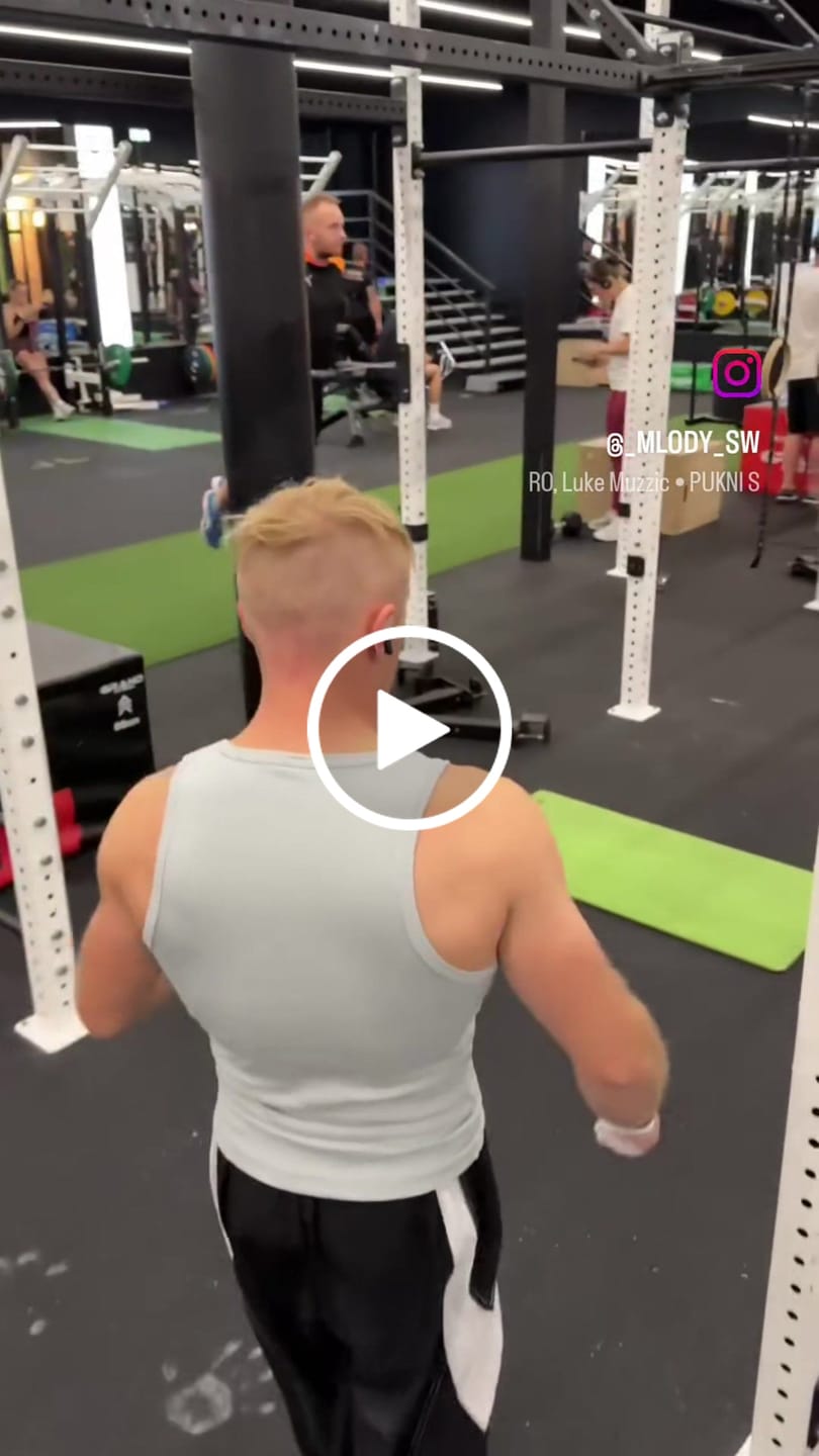Customer video review of Ultralight Pants white-grey