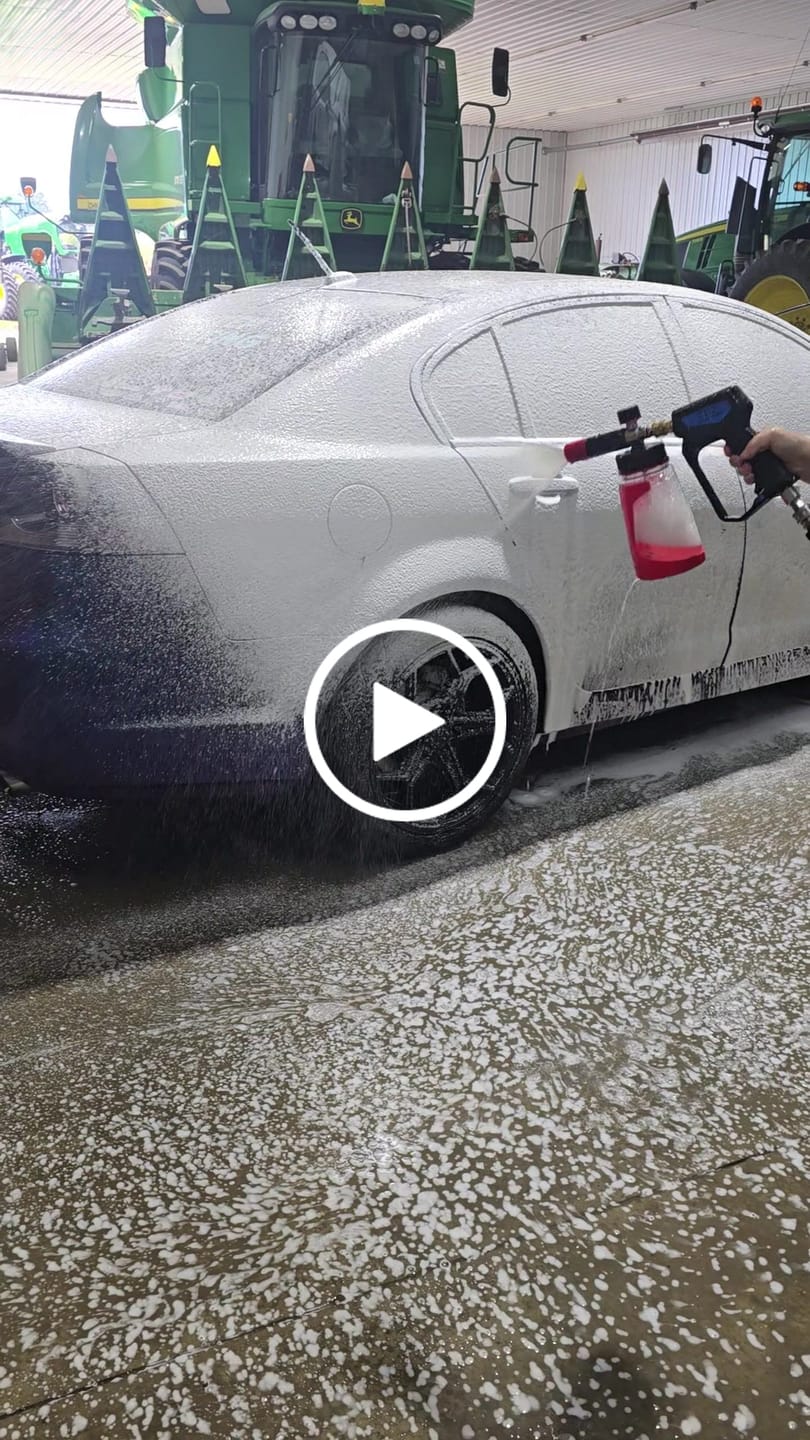 Customer video review of BLACKLINE® ULTRA FOAM 64OZ (JDM)