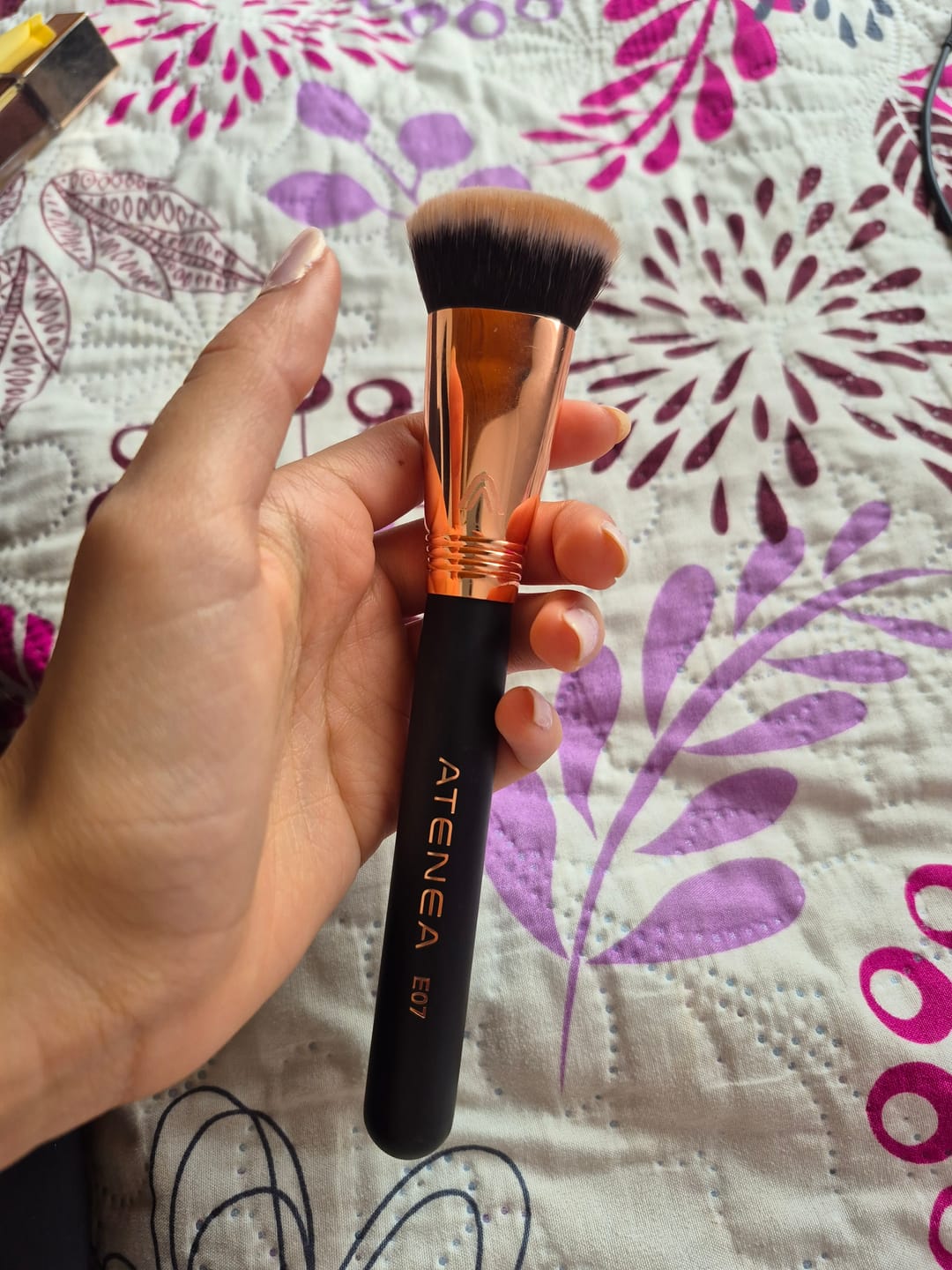 Customer photo review of BROCHA PARA CONTORNO - BLACK GOLD 07