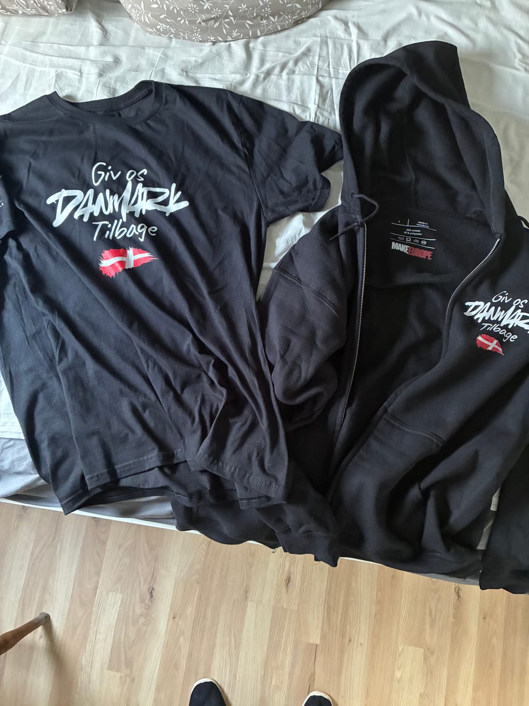 Customer photo review of Danmark Tilbage - Zip hoodie