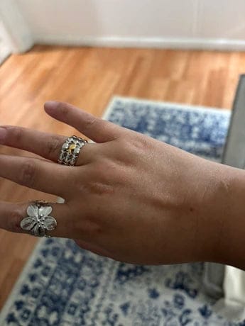 Customer photo review of Anel de Peixes «Siga em Frente»
