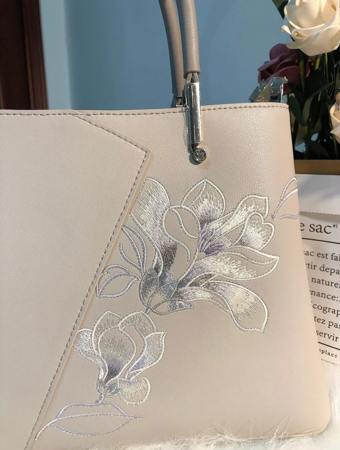 Customer photo review of Tang Red 30 Embroidered Magnolia Tote
