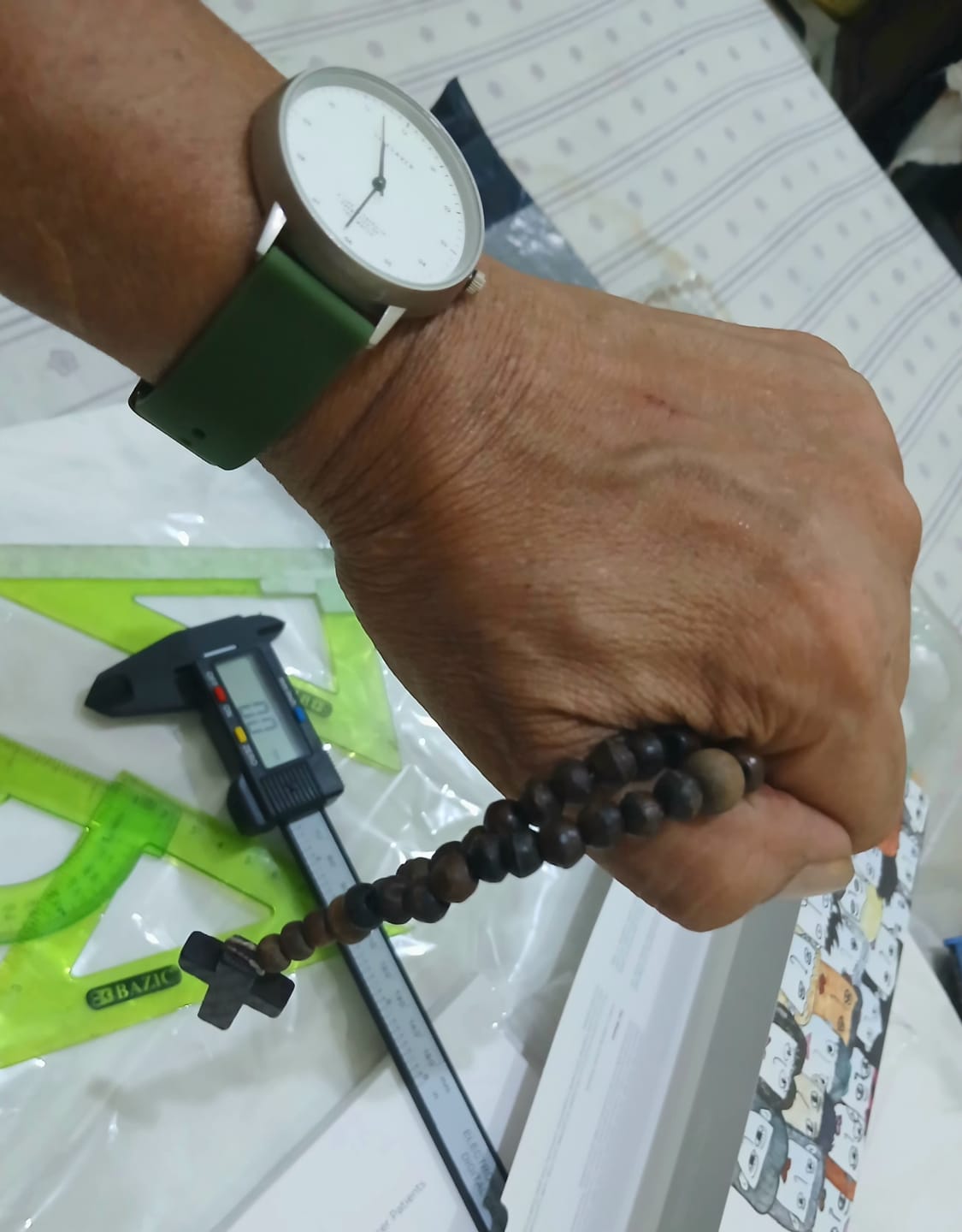 Customer photo review of LifeSaver Watch 4.0 - Army Green