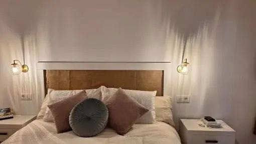 Customer photo review of Arandela Dourada de Metal e Vidro Vika
