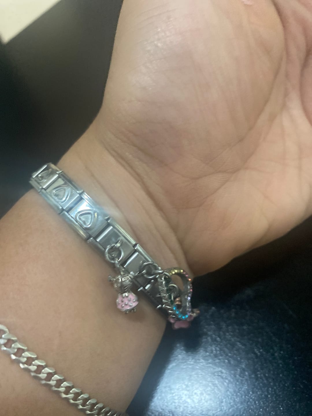 Customer photo review of Pulsera Corazones Italiana para Charms
