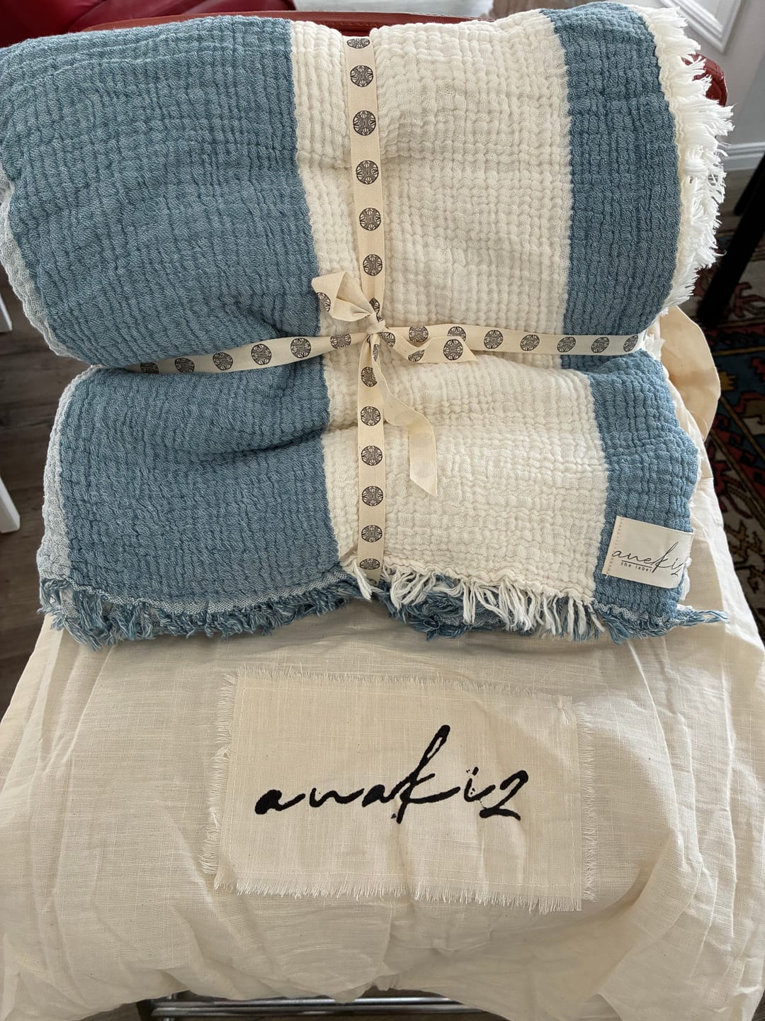 Customer photo review of Minerva Muslin Blanket