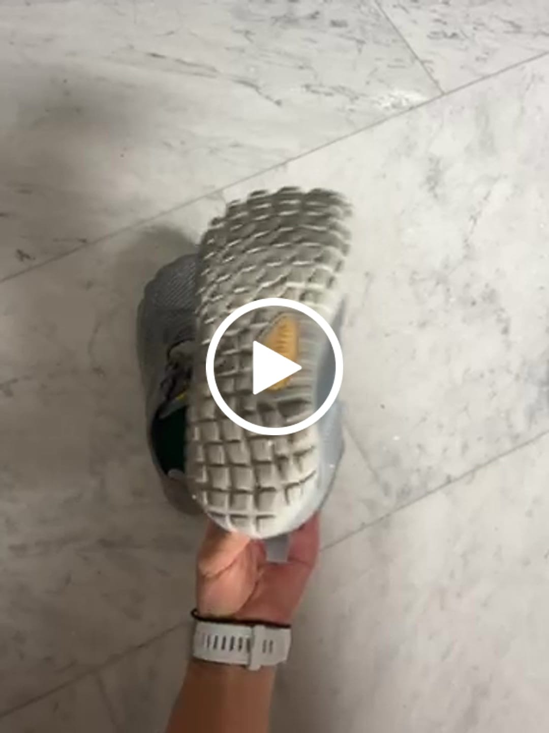 Customer video review of Smart Ⅰ - Zapatos Barefoot
