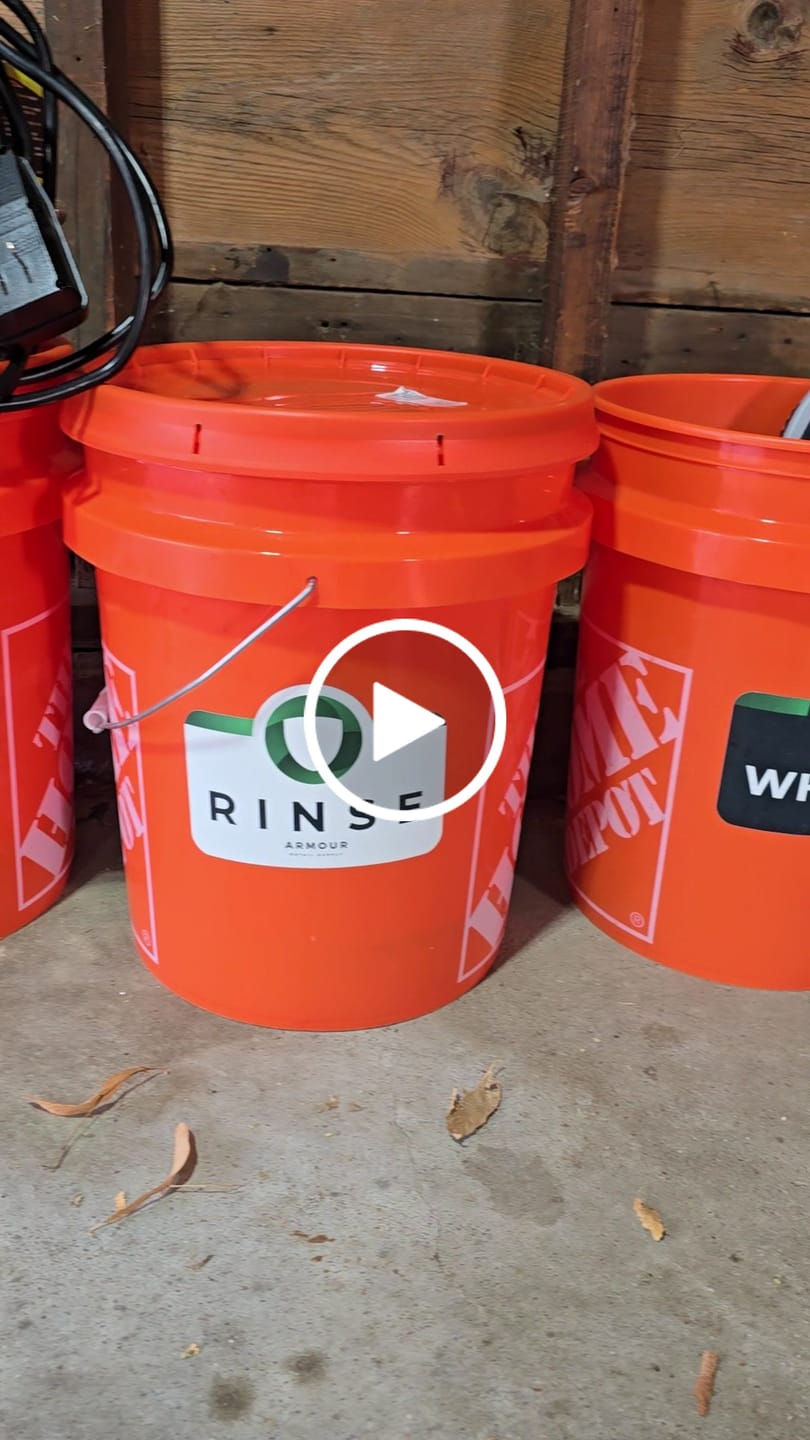 Customer video review of Armour Bucket Vinyl