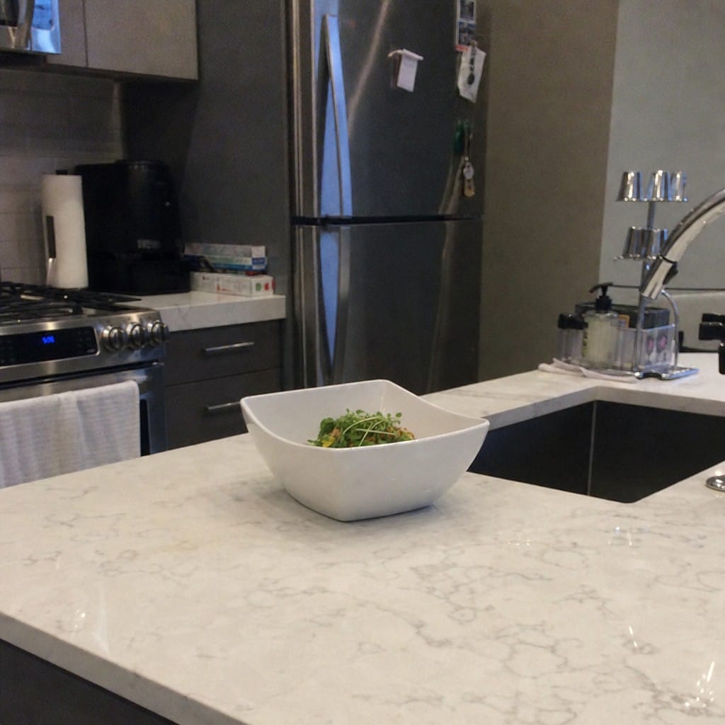 Customer photo review of Curved Bowl 8 inch White Melamine for Table Settings