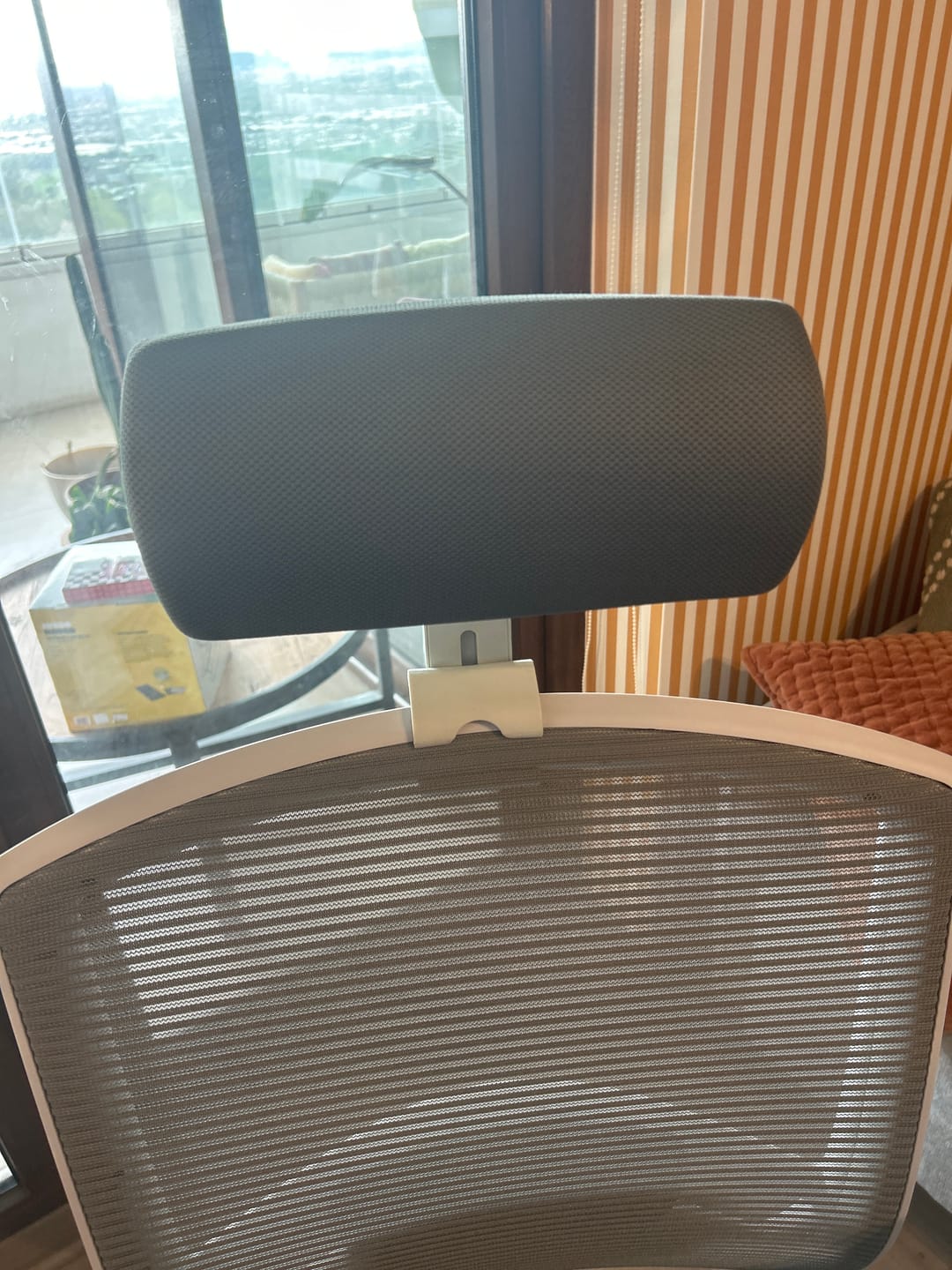 Customer photo review of Cabecero para silla Taylor Pro (gris)