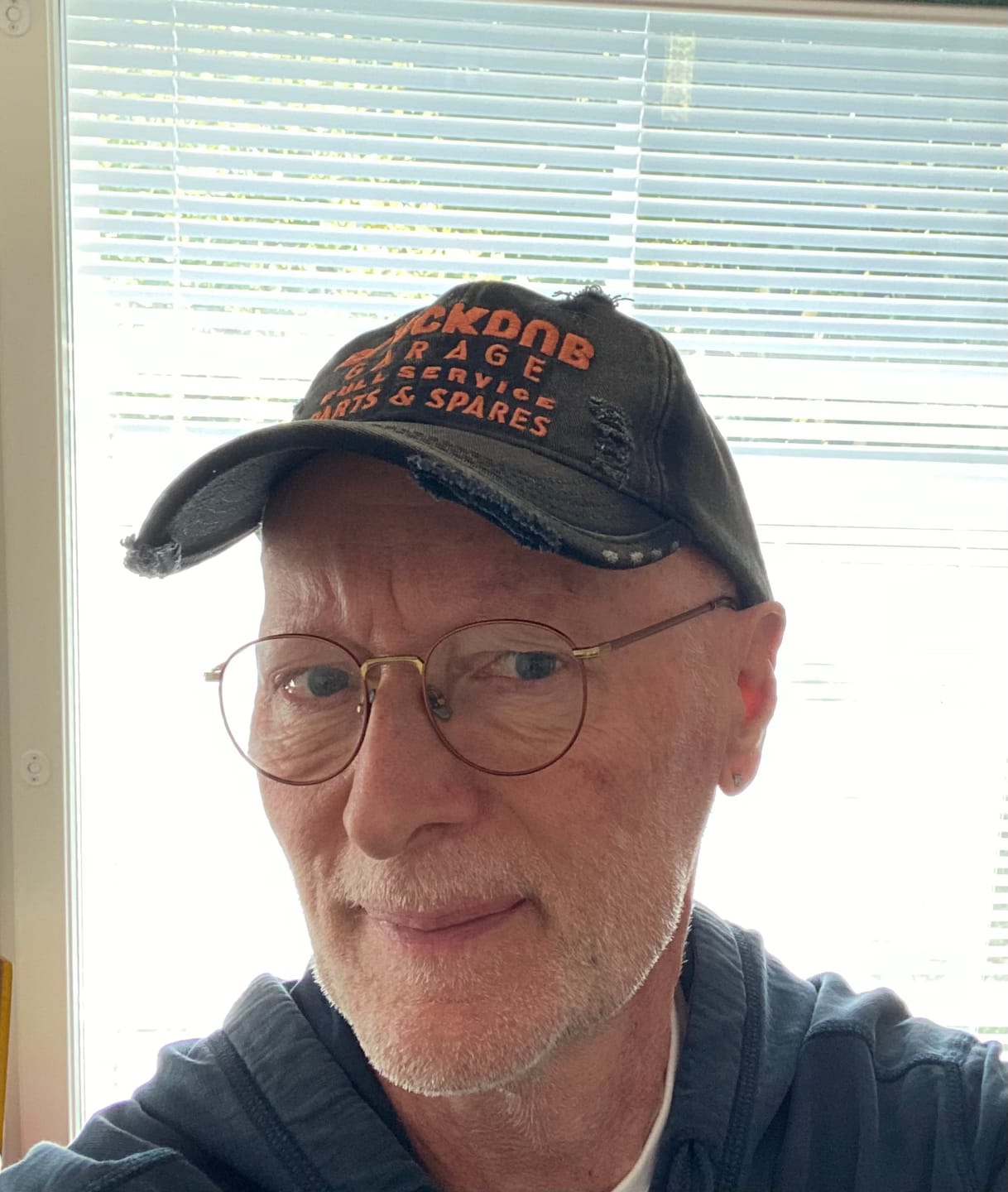 Customer photo review of Black Parts & Spares Vintage Cap