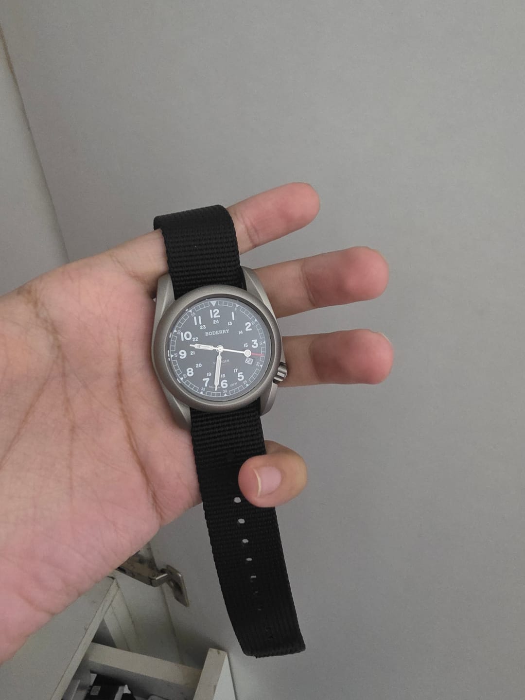 Customer photo review of VOYAGER - 100M Waterproof Titanium Automatic Field Watch | Black