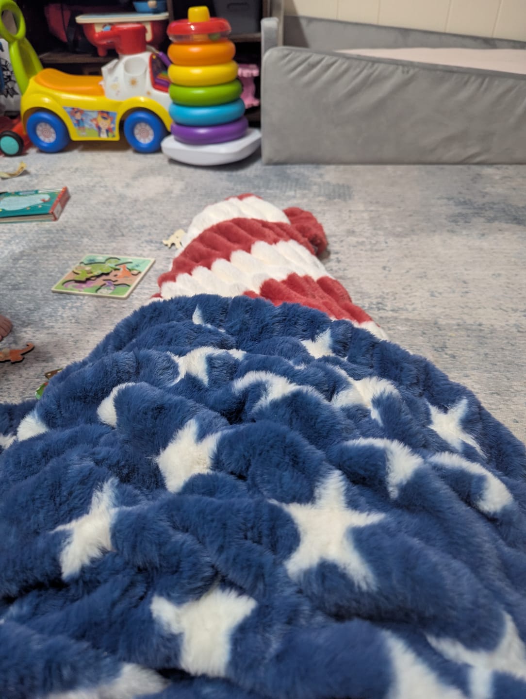Customer photo review of Hugs Flag Blanket
