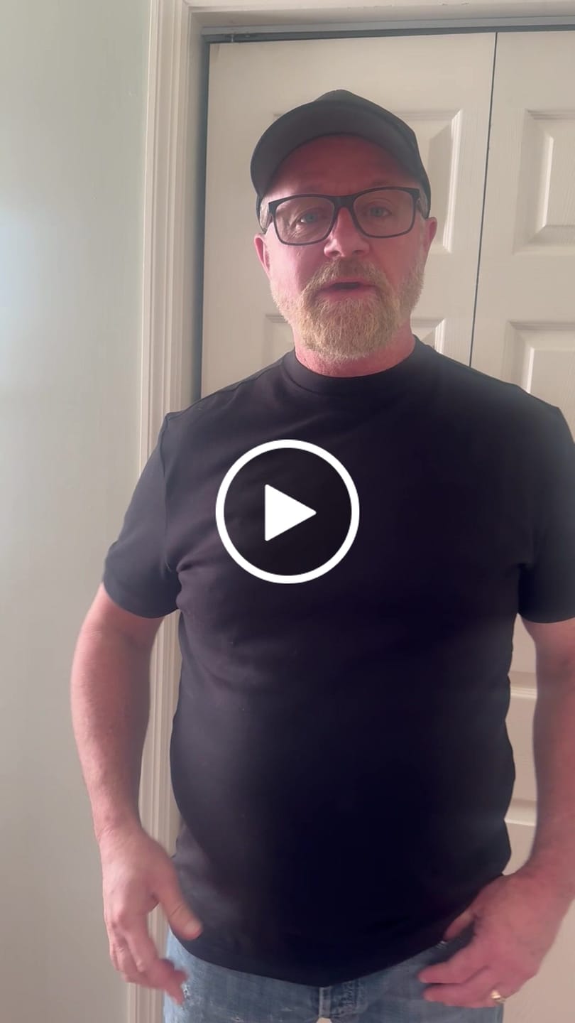Customer video review of Mock Neck T-Shirt