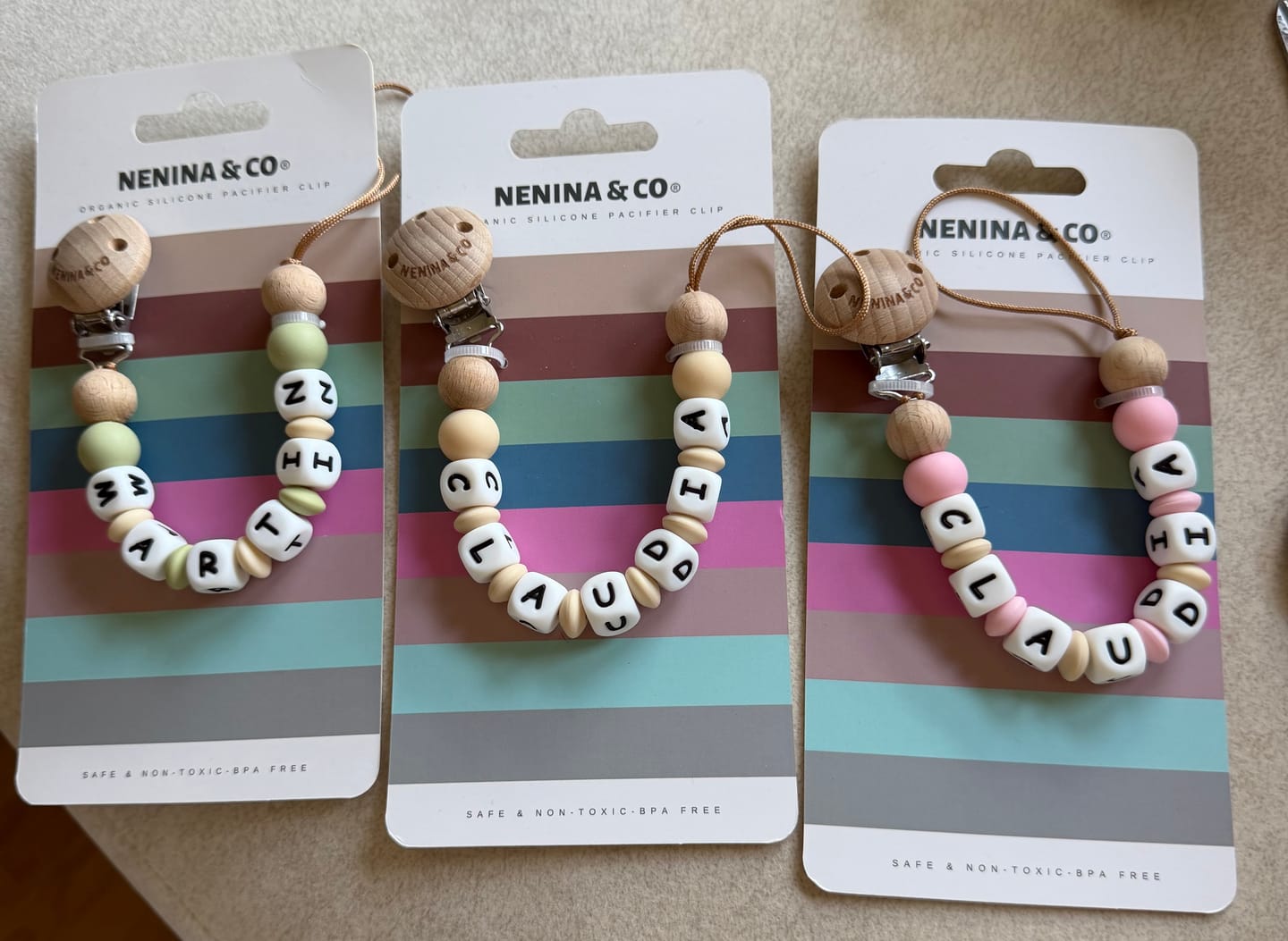 Customer photo review of Chupetero Personalizado de Silicona