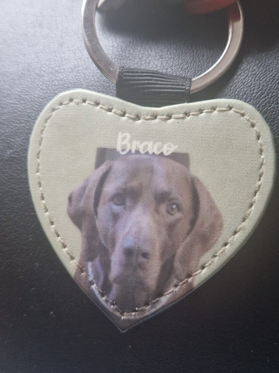 Customer photo review of Portaretrato animal - Llavero personalizado