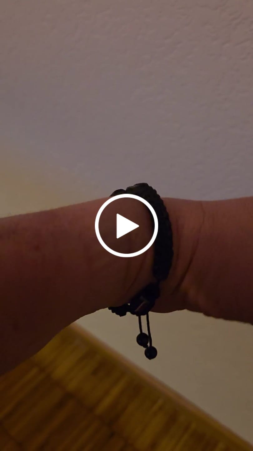 Customer video review of Turmalin Armband - Unbearbeitet