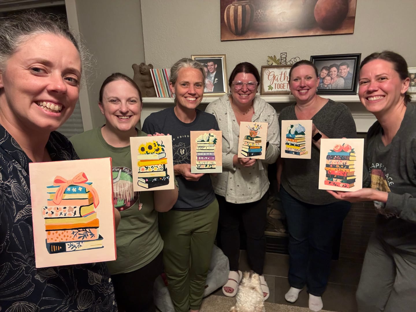 Customer photo review of 6 Mini Paintings - Colorful Books Set