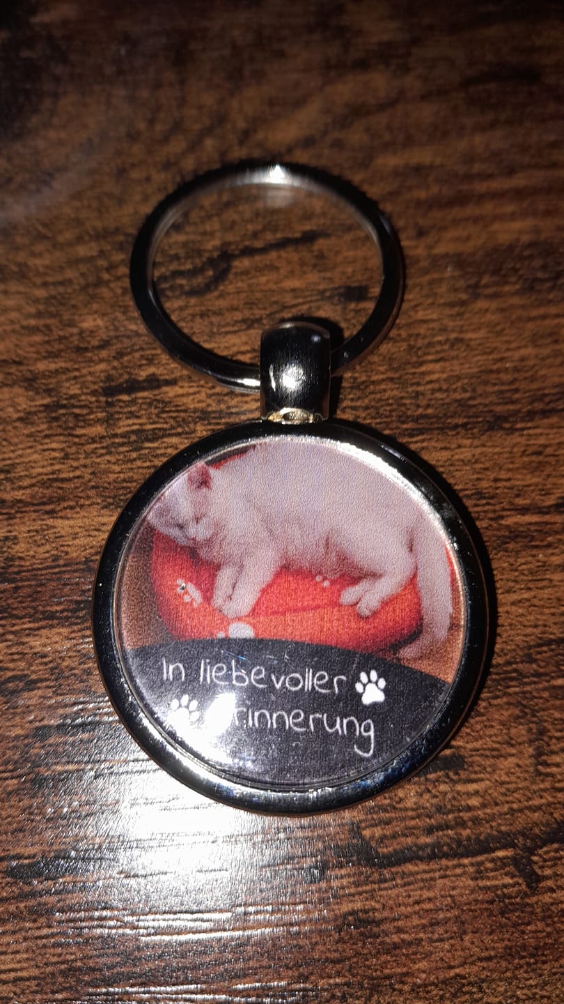Customer photo review of Gedenk-Schlüsselanhänger mit Foto & Text Angebot