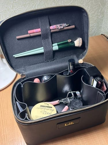 Customer photo review of Vanity Case en Cuir