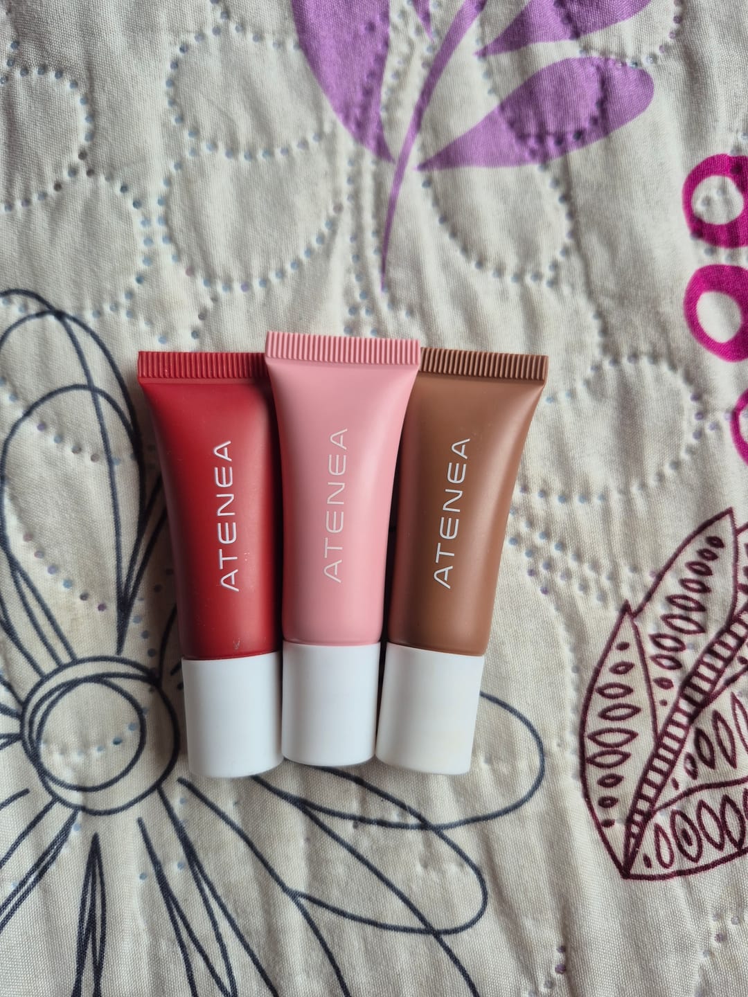 Customer photo review of Kit mini peptide lip balm x3