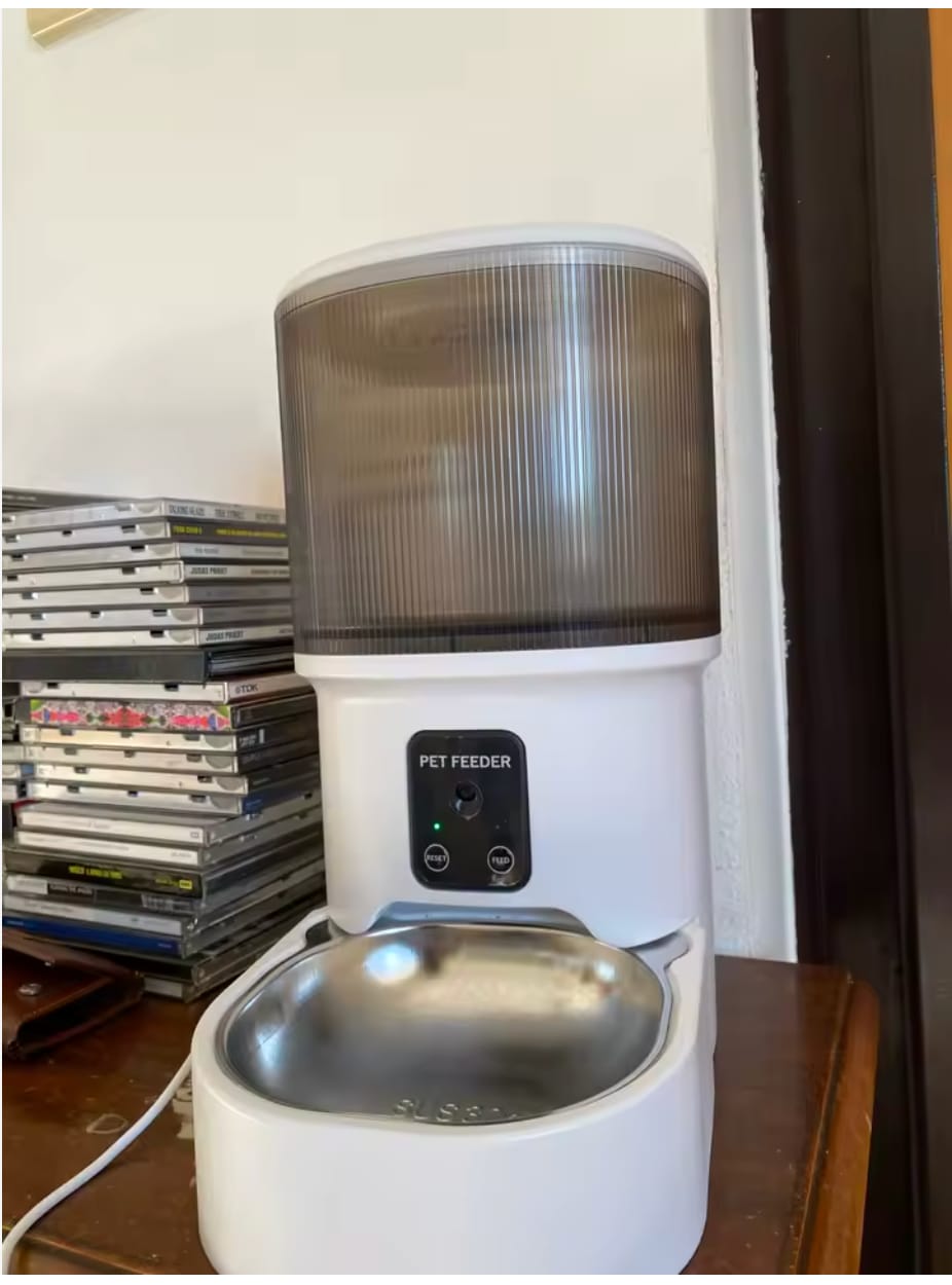 Customer photo review of Smart WiFi Pet Feeder with Camera