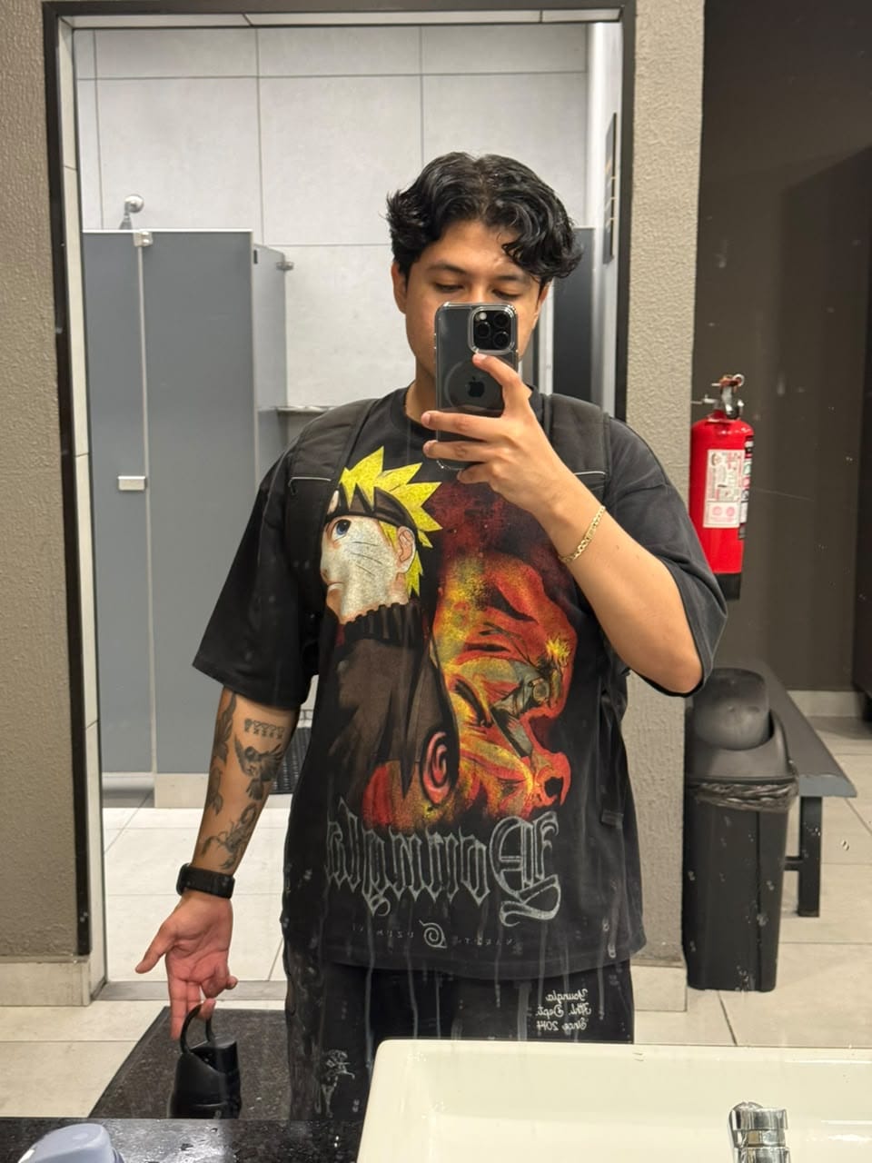 Customer photo review of 4319 - Naruto Artwork Tees