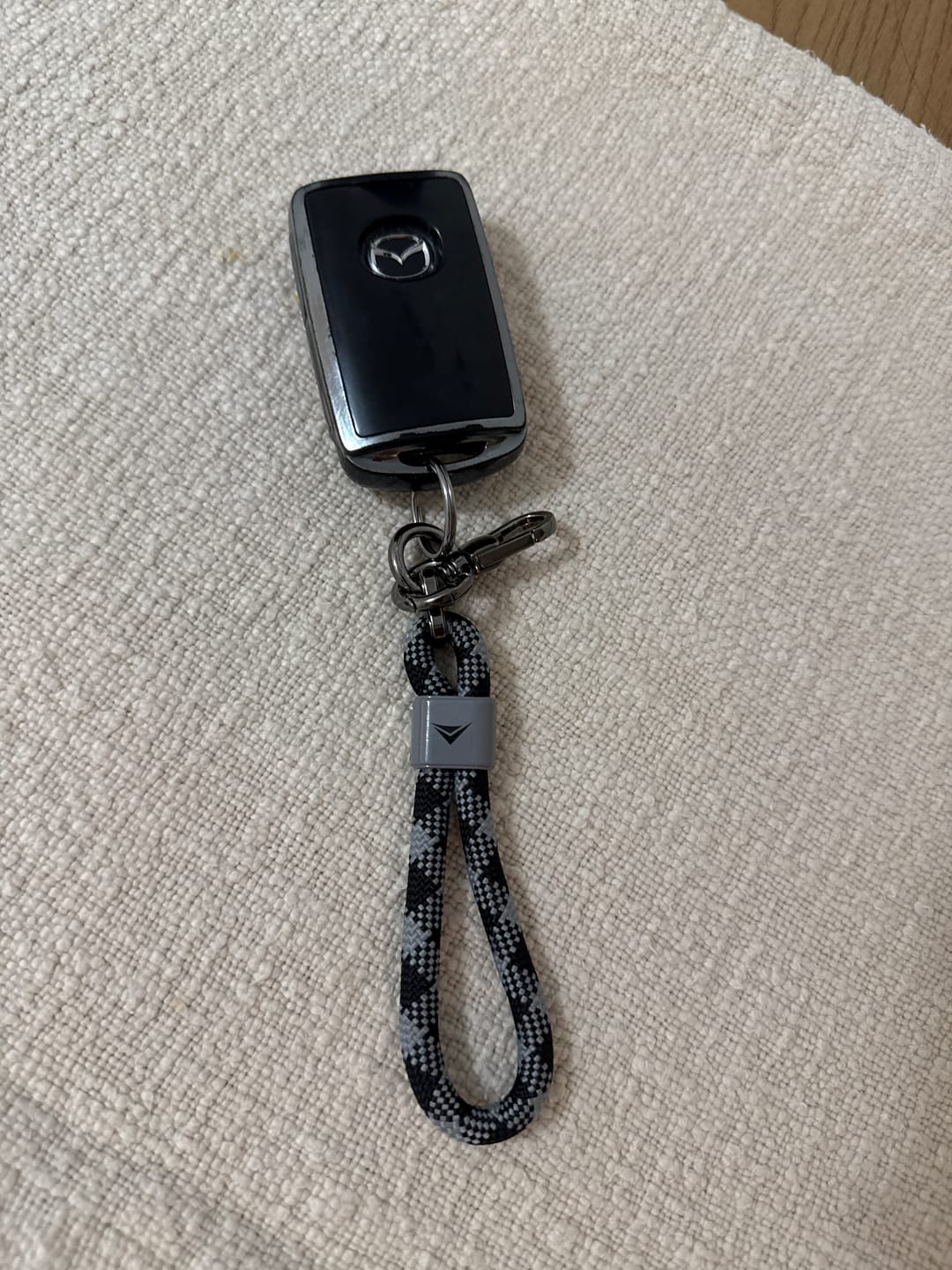 Customer photo review of Apex Key Loop