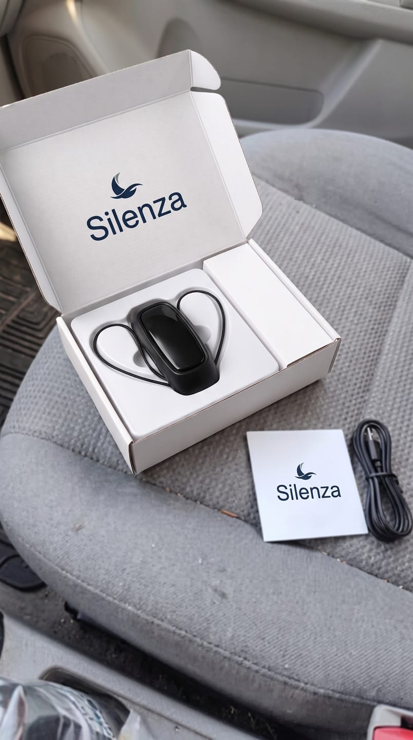 Customer photo review of Dispositivo antirronquidos silencioso con pulsos suaves