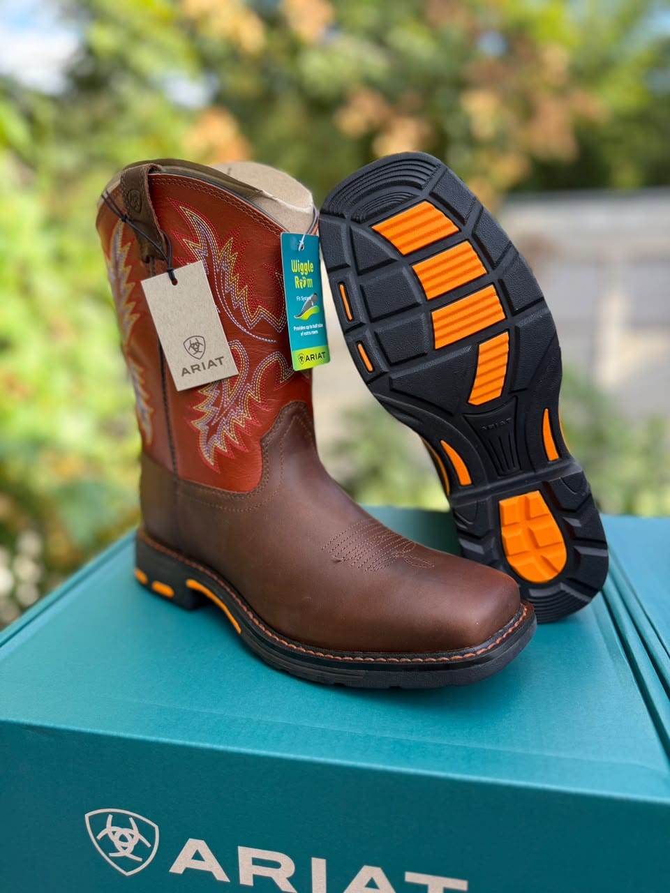 Customer photo review of Ariat Youth WorkHog Dark Earth Wide Square Toe Work Boot 10007837