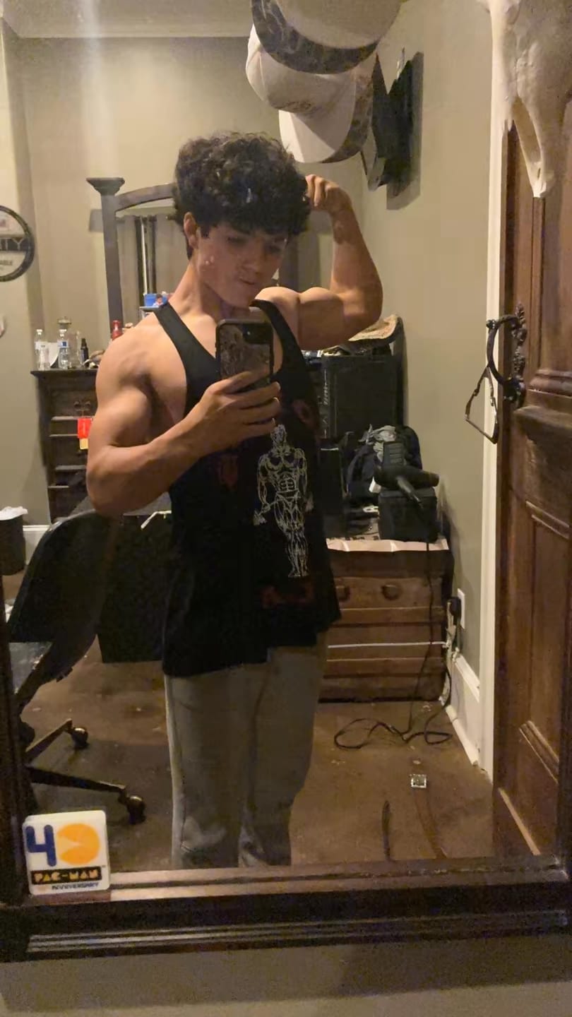 Customer photo review of 3003 - Gold's Iron Legacy Icon Stringers