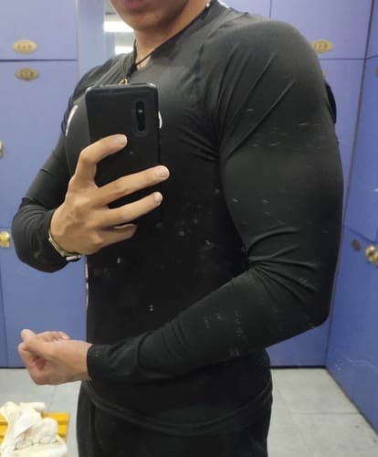 Customer photo review of Elite Pro Black Compression Long Sleeve