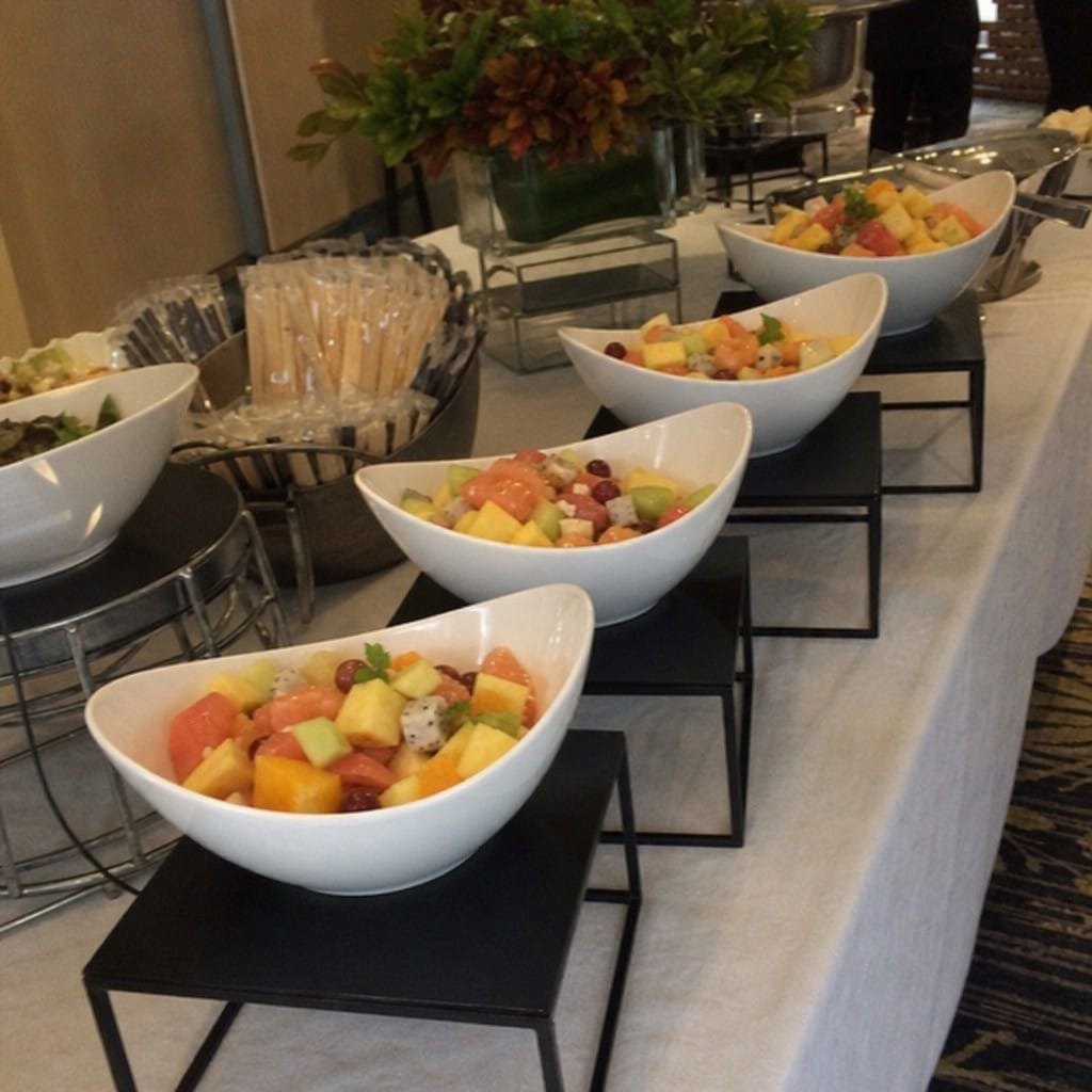 Customer photo review of Bowls 852ml Porcelain for Buffet Displays (Pack of 6)