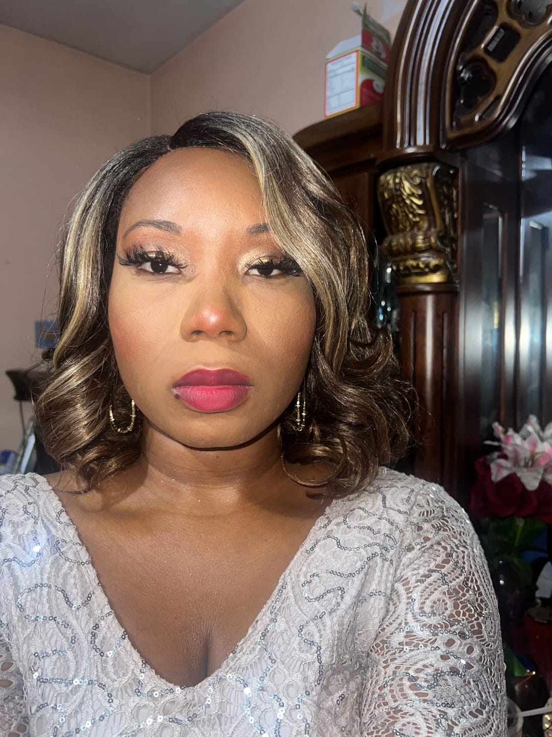 Customer photo review of Sensationnel Dashly Salt & Pepper HD 4" Deep Side Parting Lace Front Wig - SP LACE UNIT 6